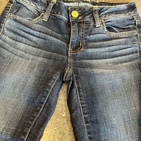 American Eagle super stretch  mid rise Jeggings size 2 - Picture 6 of 7